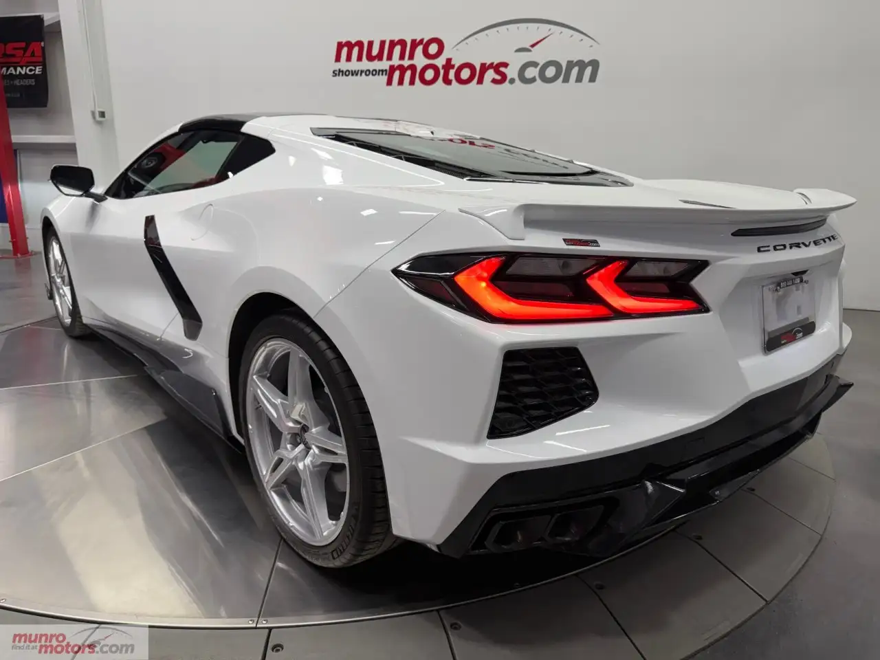 Chevrolet Corvette - Image 9