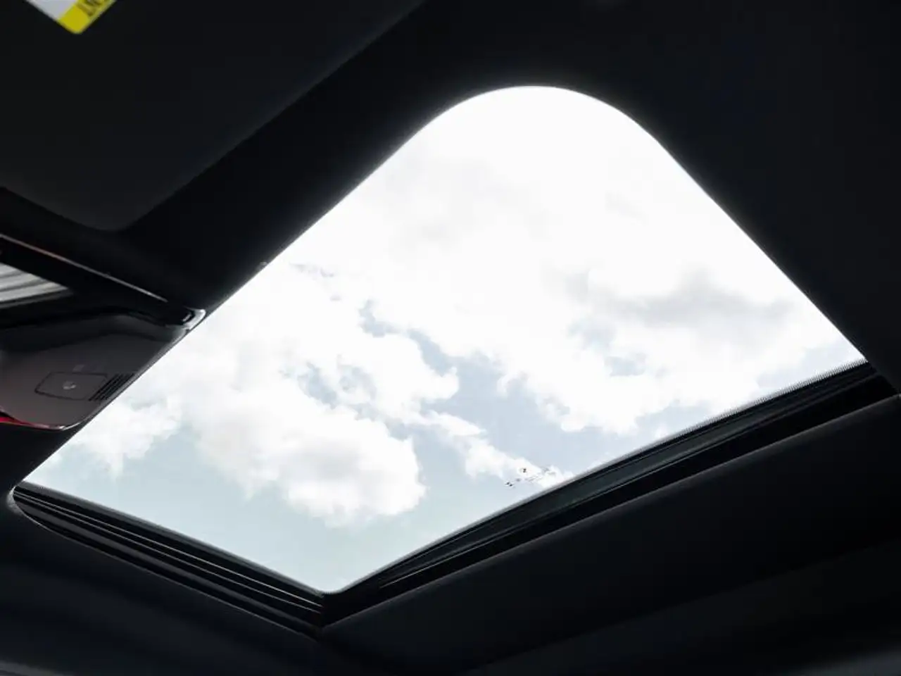 BMW 4 Series - Image 31