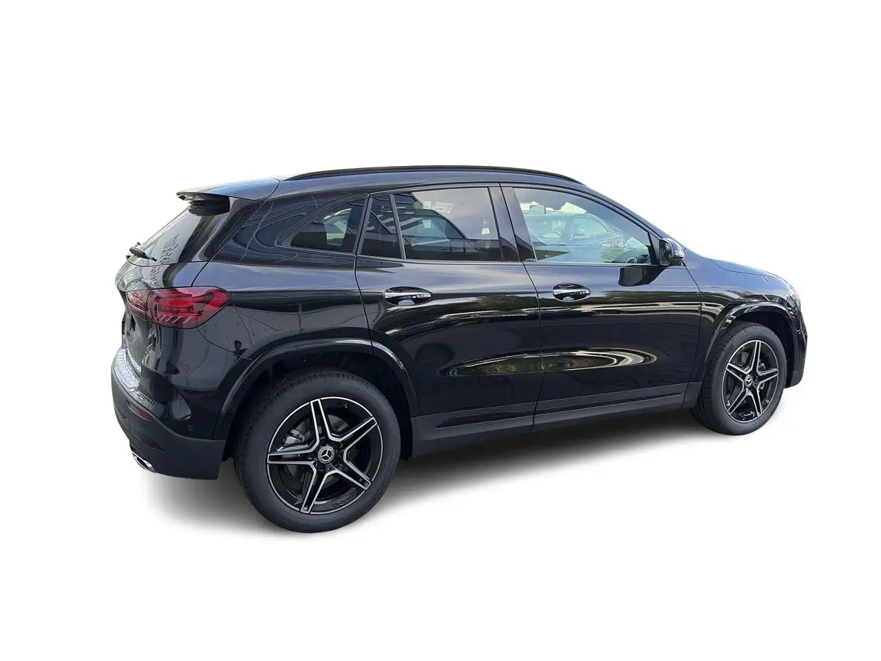 Mercedes-Benz GLA - Image 15