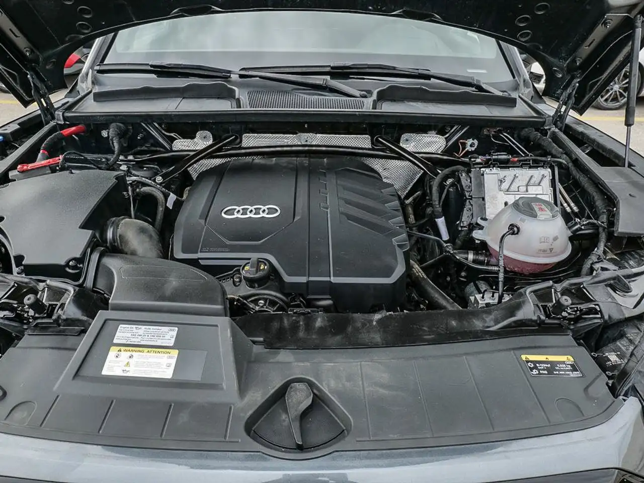 Audi Q5 - Image 10