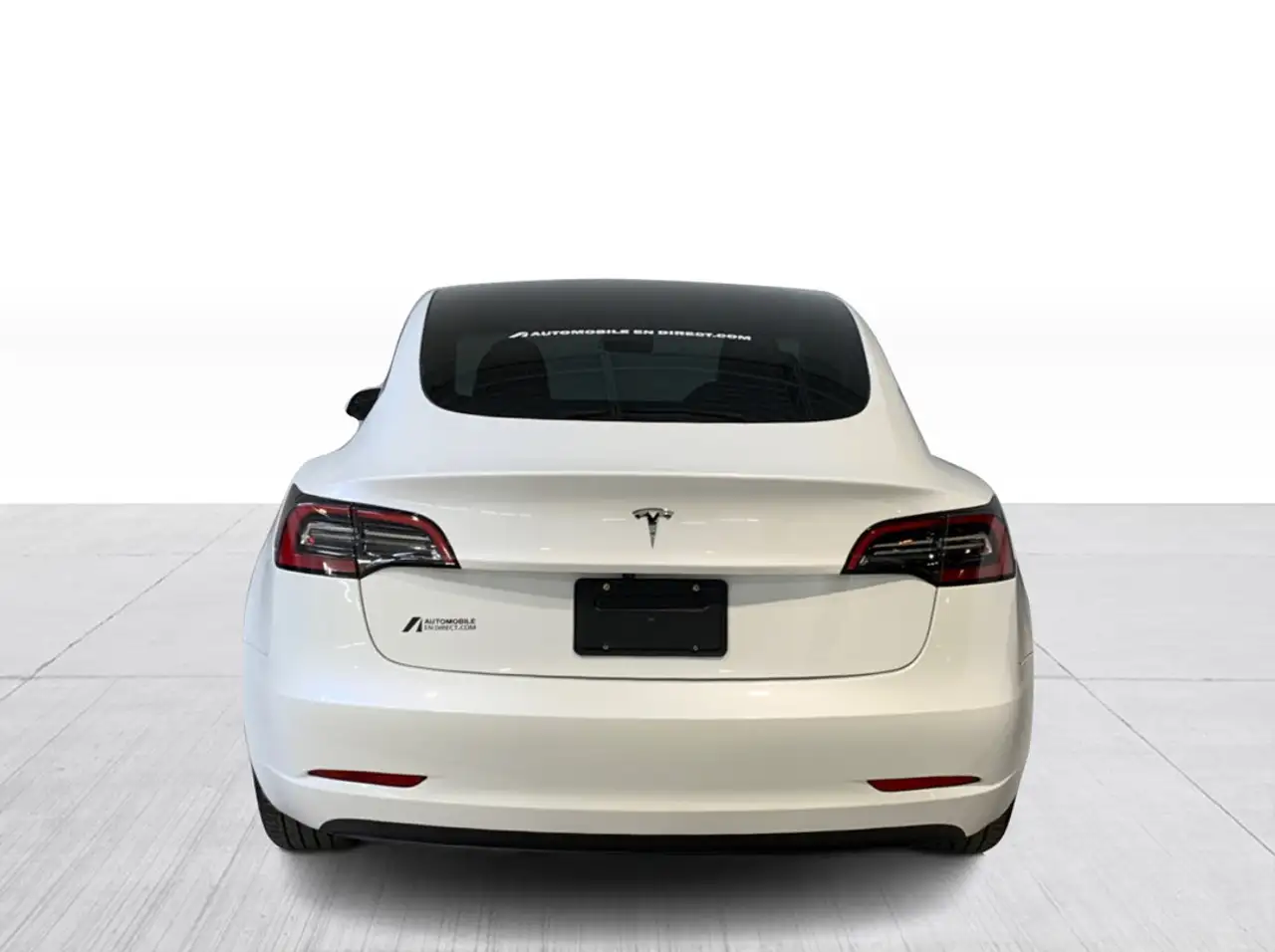 Tesla Model 3 - Image 13