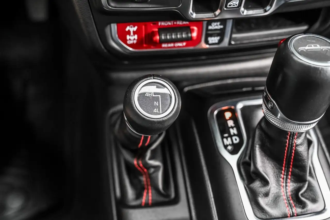 Jeep Gladiator - Image 16