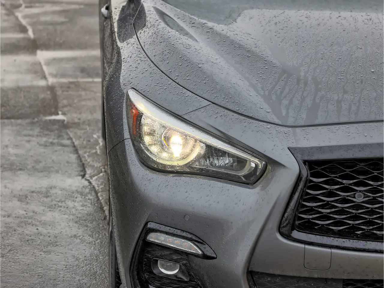 Infiniti Q50 - Image 4