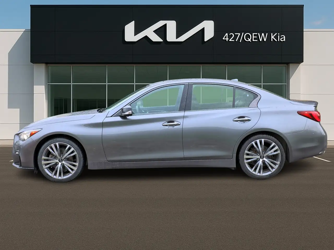 Infiniti Q50 - Image 12