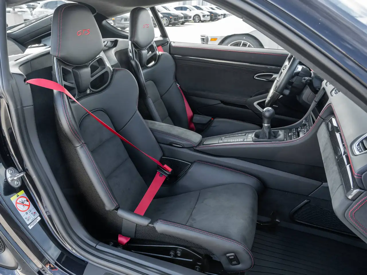 Porsche 718 Cayman - Image 5