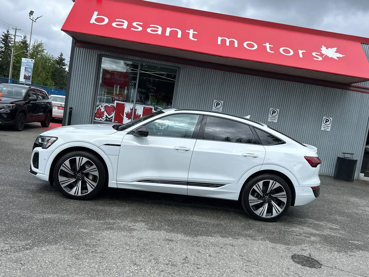 Audi Q8 e-tron - Image 2