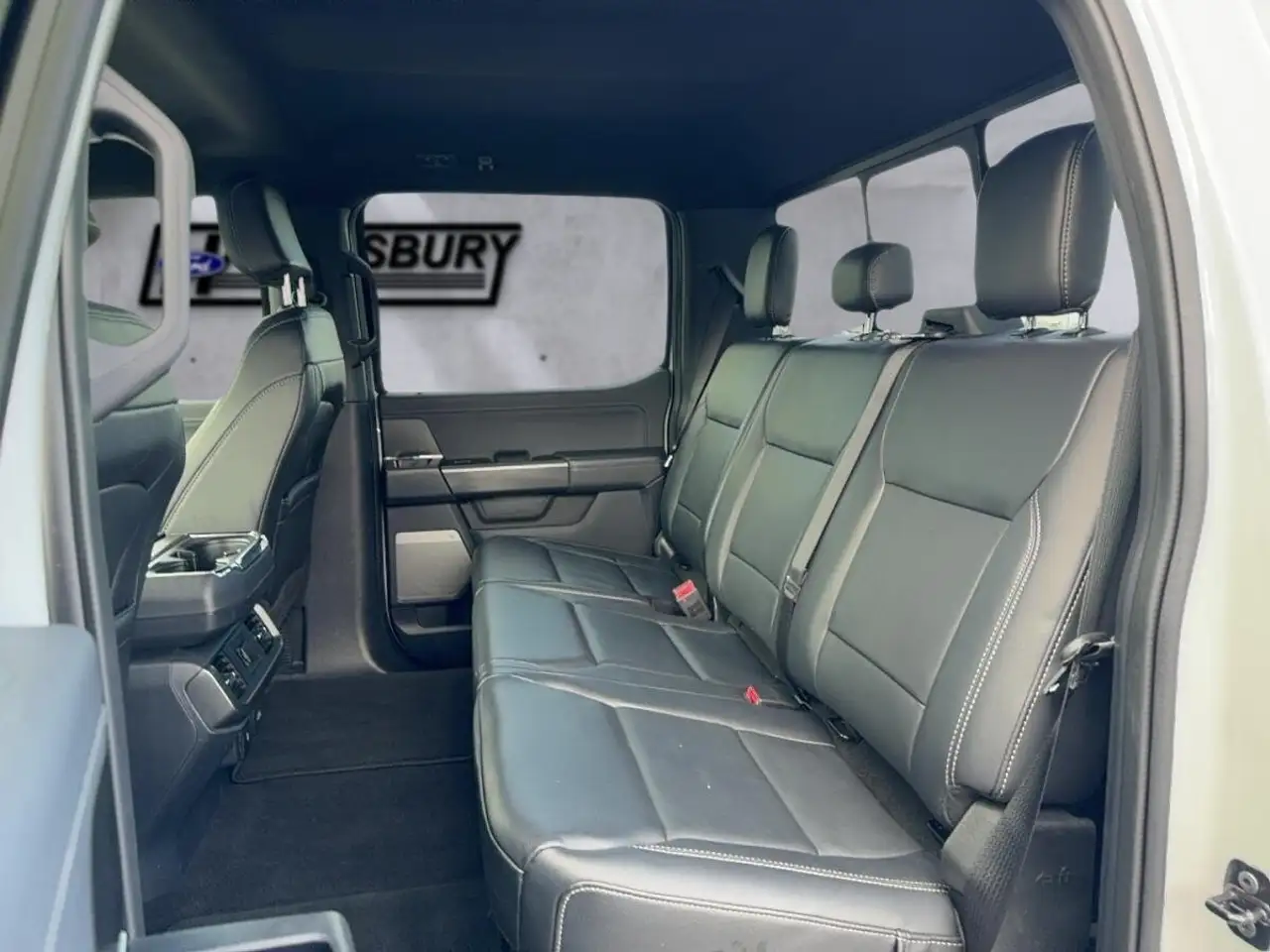 Ford F-150 - Image 23