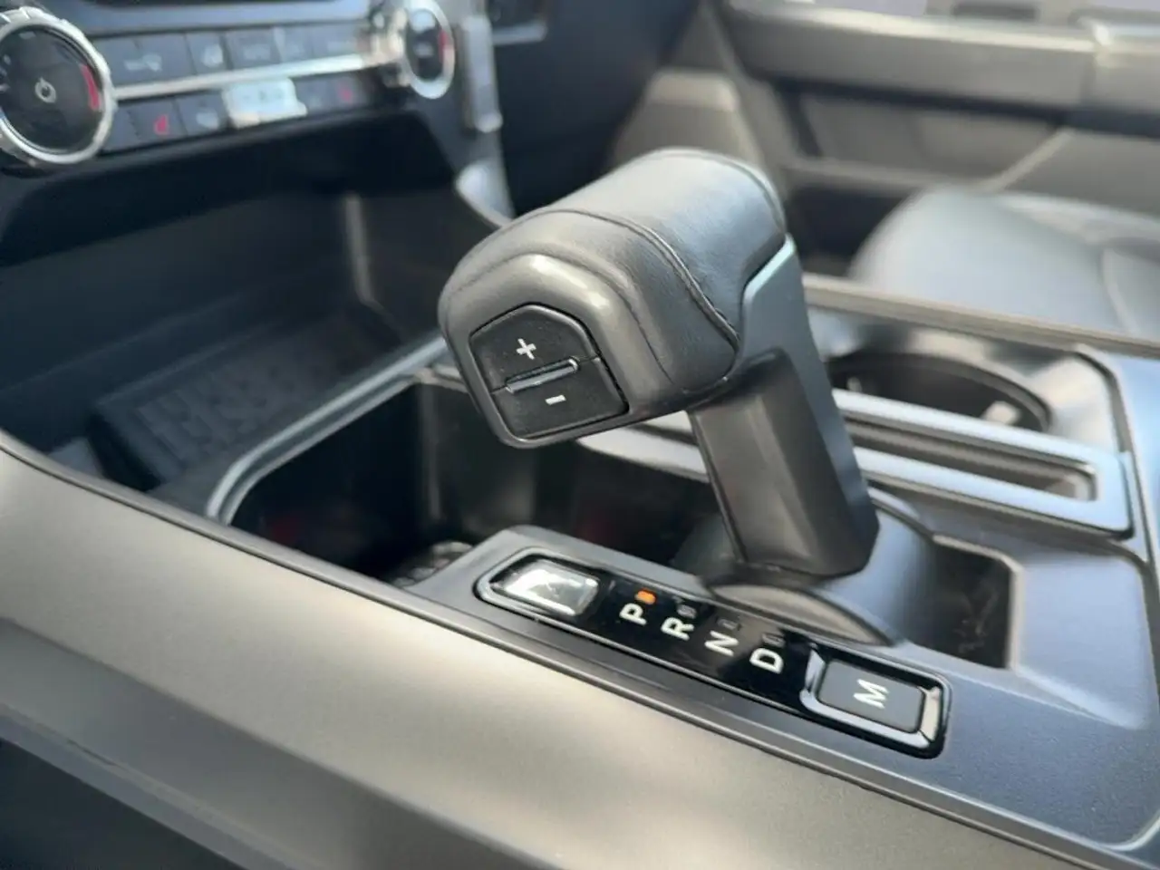 Ford F-150 - Image 22