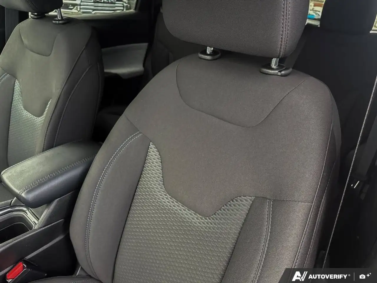Jeep Compass - Image 20