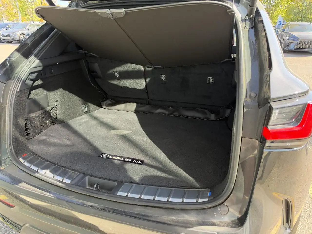 Lexus NX 350 - Image 12