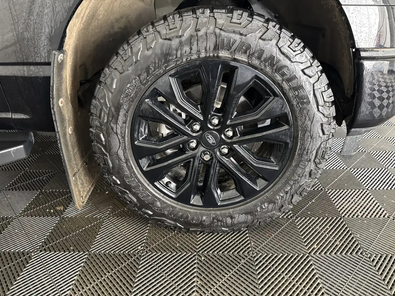 Ford F-150 - Image 4