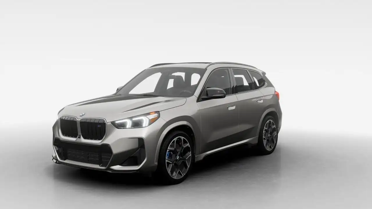 BMW X1 - Image 1