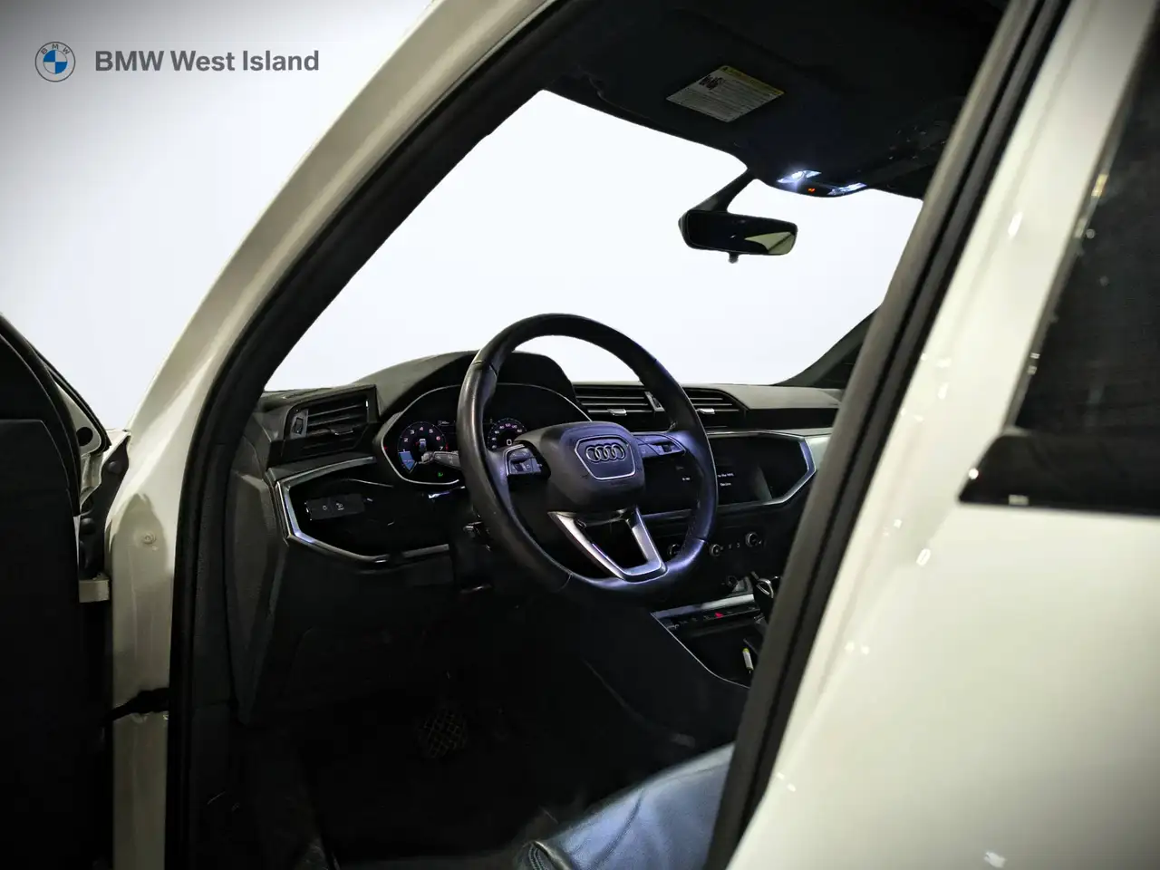 Audi Q3 - Image 16