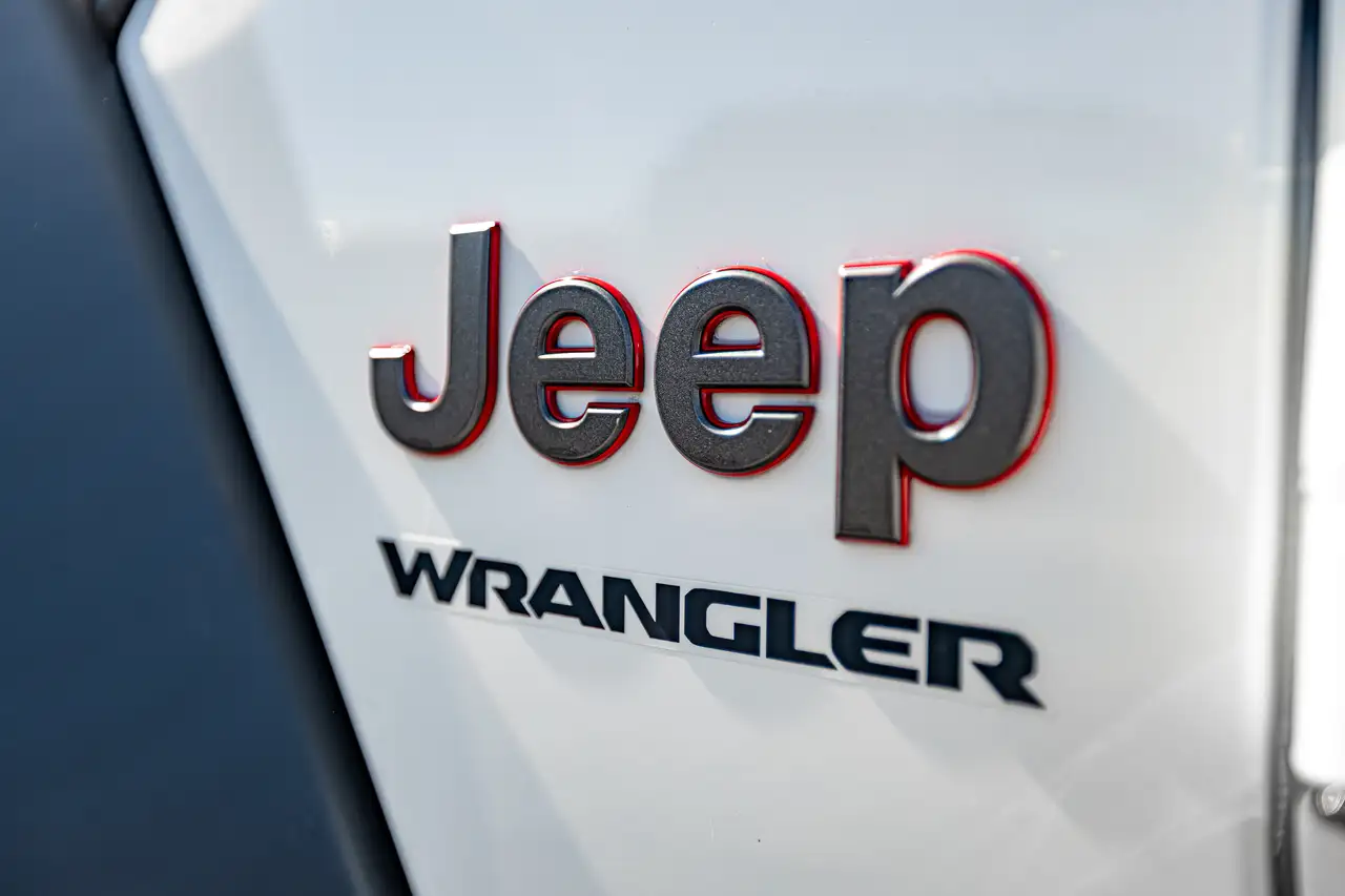 Jeep Wrangler - Image 7