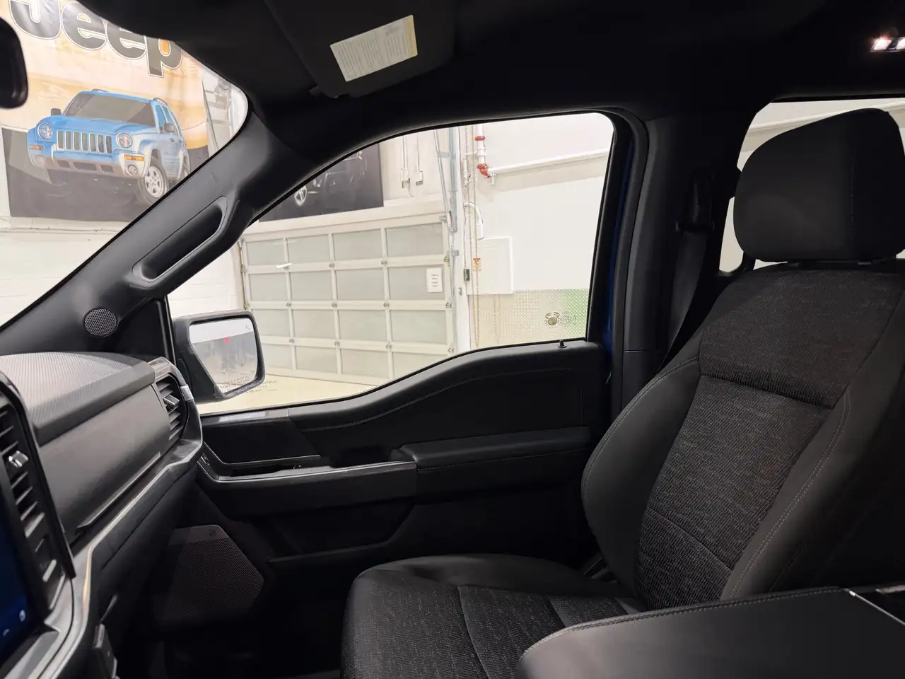 Ford F-150 - Image 19