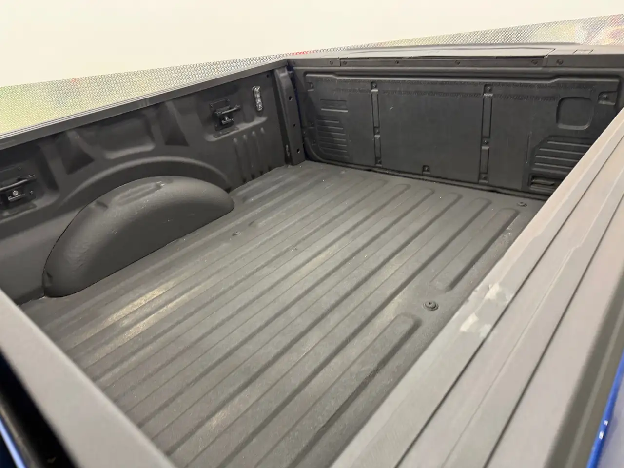 Ford F-150 - Image 23