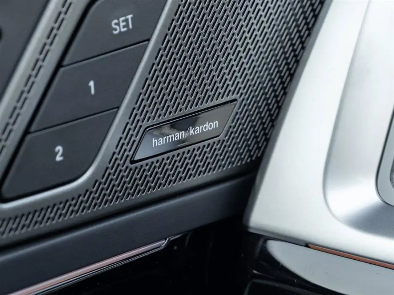 BMW X1 - Image 18