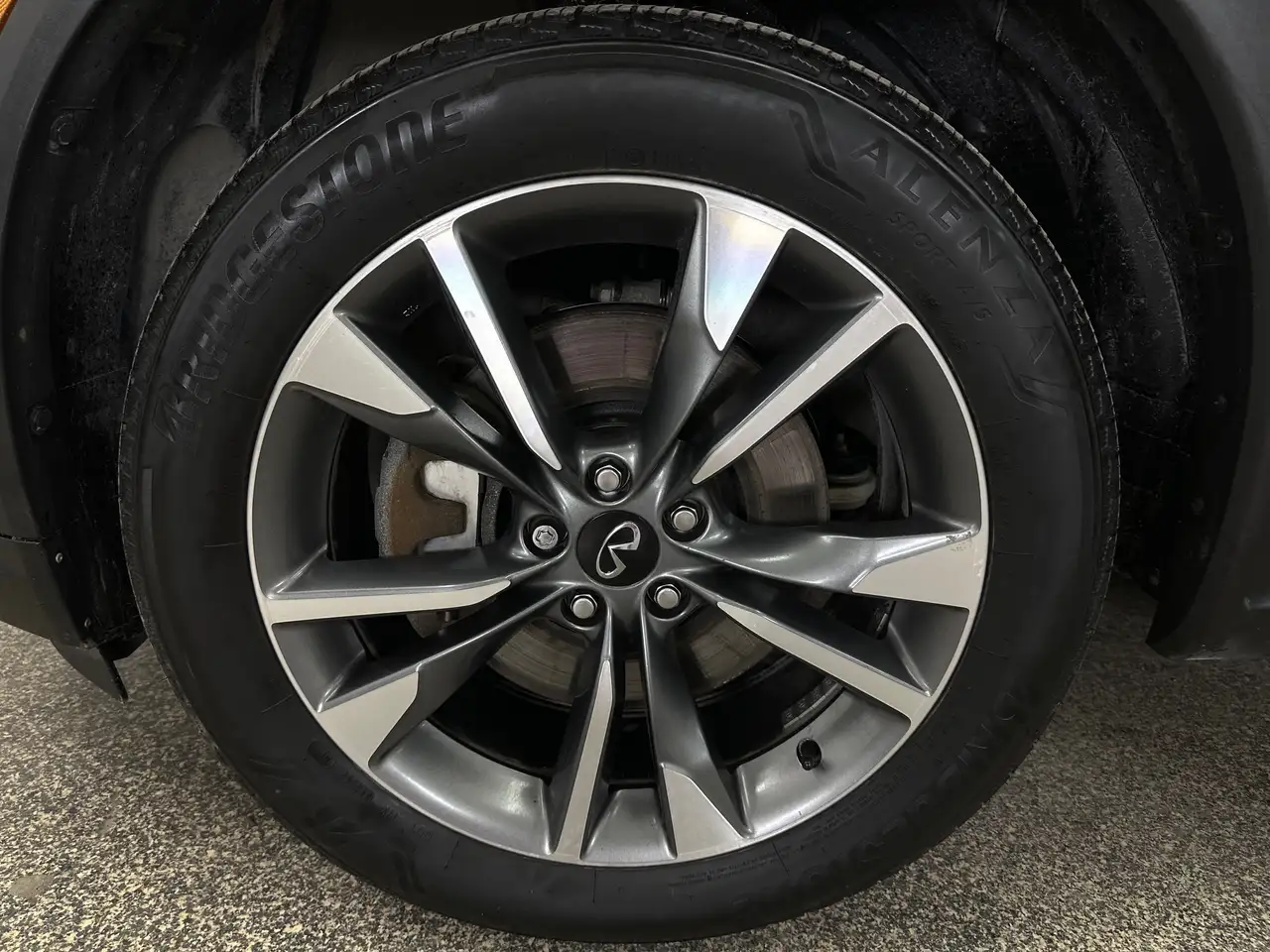 Infiniti QX60 - Image 26
