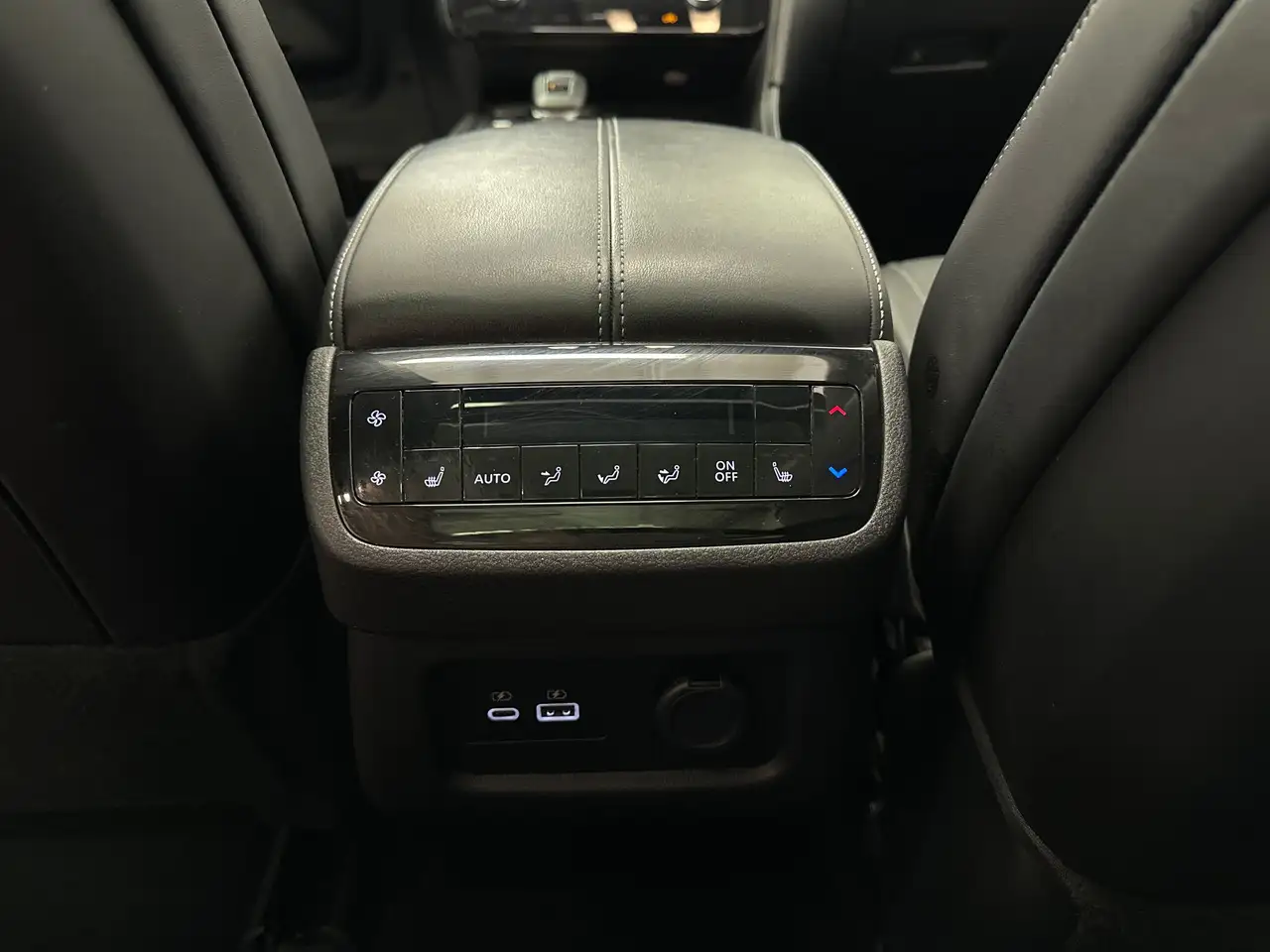 Infiniti QX60 - Image 9