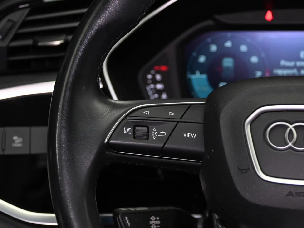 Audi Q3 - Image 19