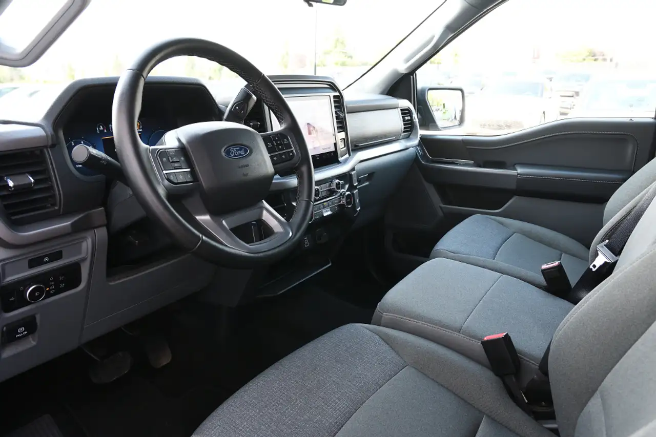 Ford F-150 - Image 7