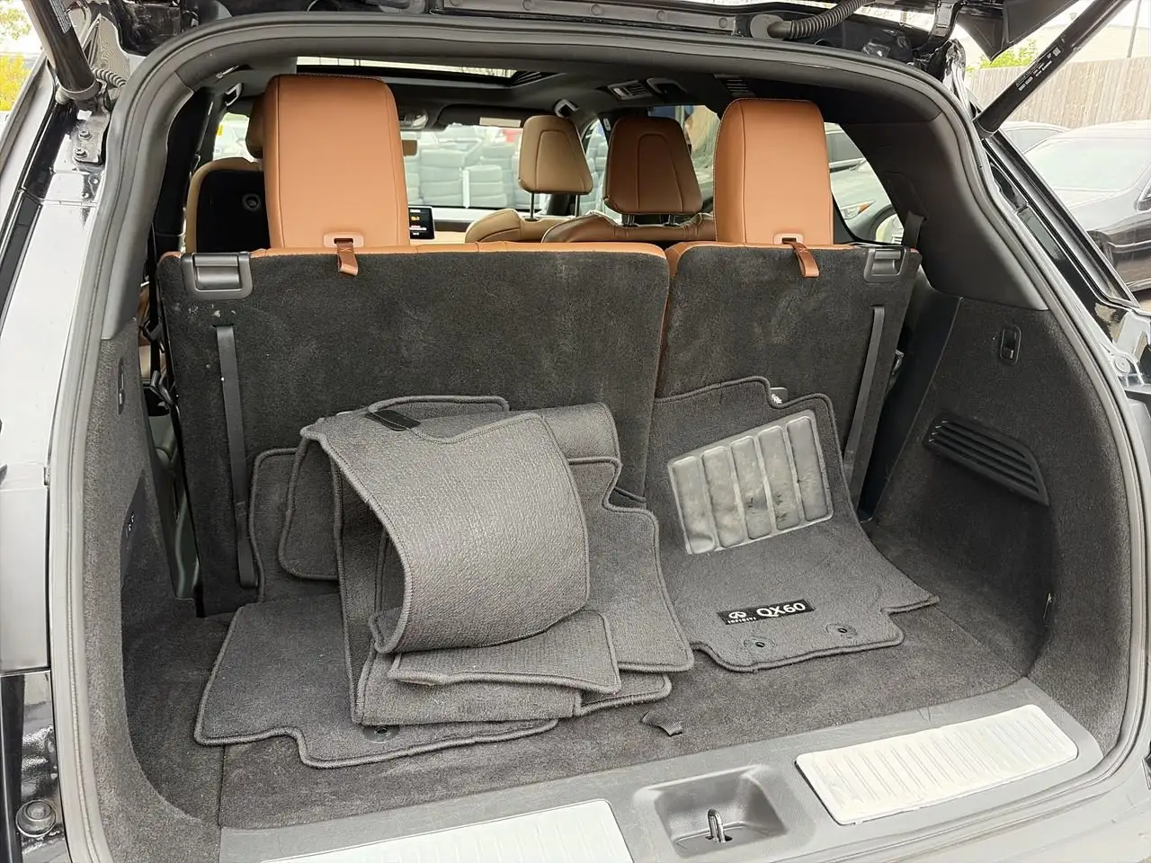 Infiniti QX60 - Image 33