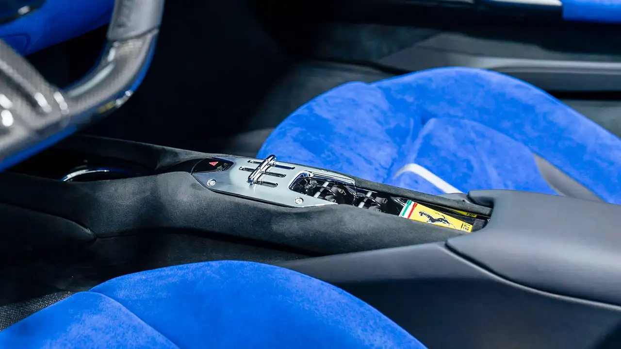 Ferrari 296 GTS - Image 8