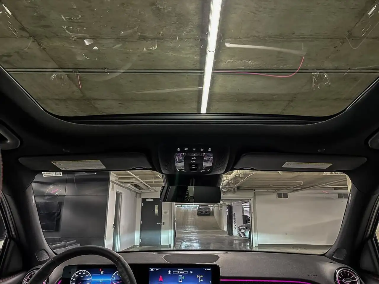 Mercedes-Benz GLB - Image 23