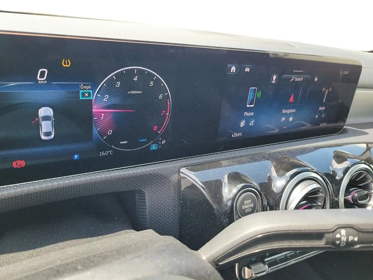 Mercedes-Benz CLA - Image 14