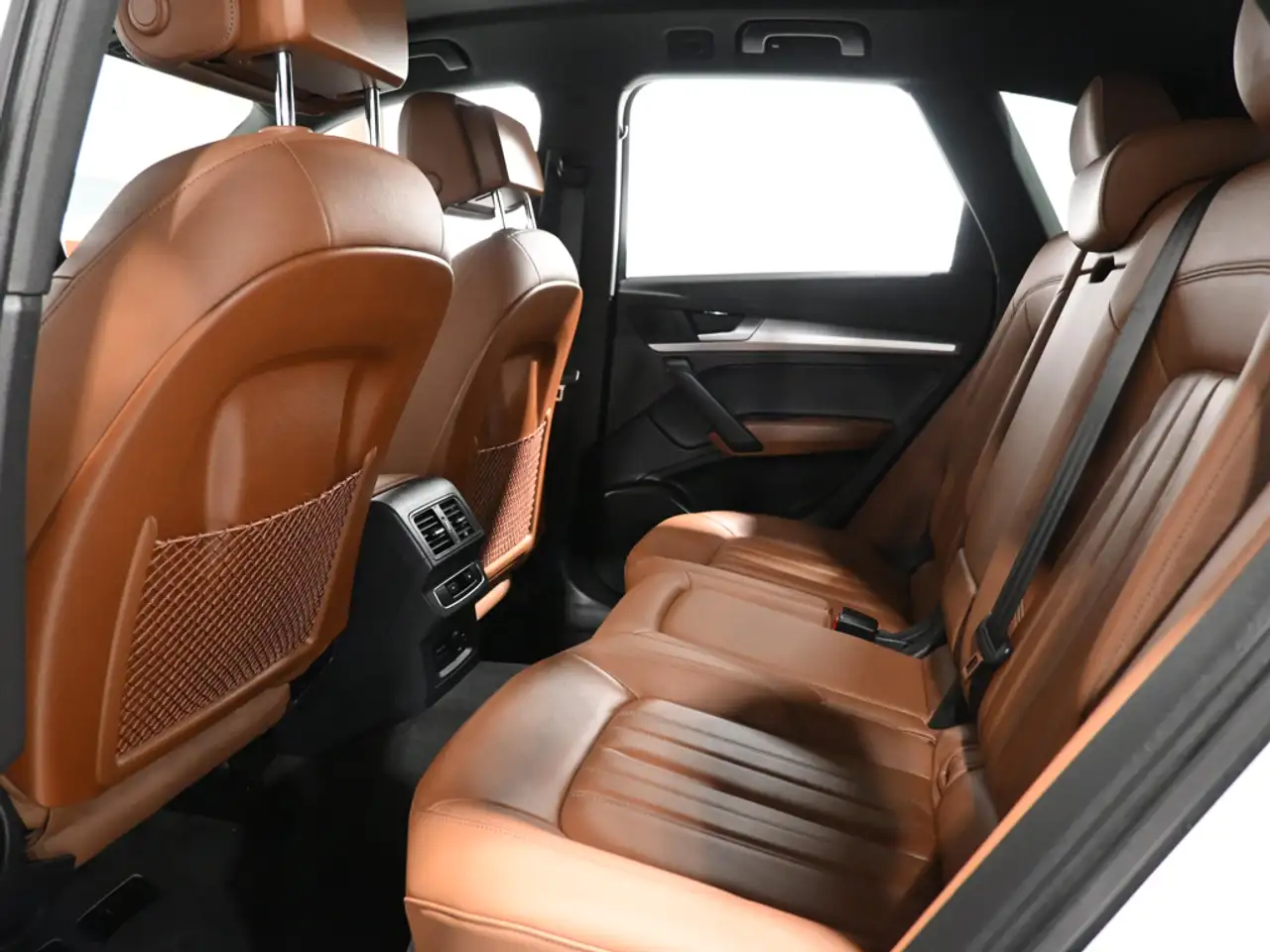 Audi Q5 - Image 23