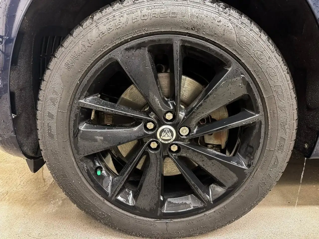 Jaguar F-Pace - Image 7