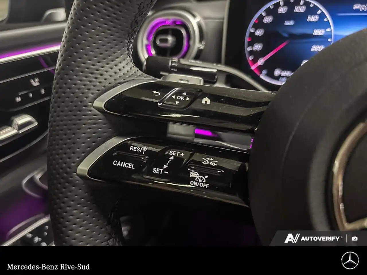 Mercedes-Benz C-Class - Image 21