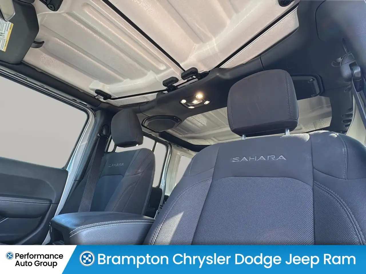 Jeep Wrangler - Image 11