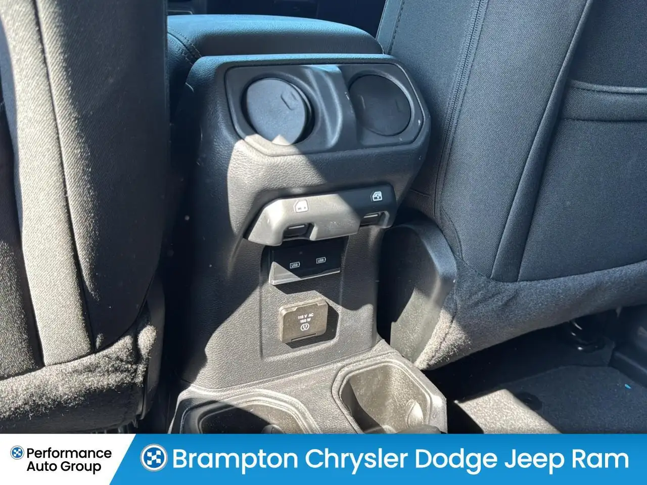 Jeep Wrangler - Image 13