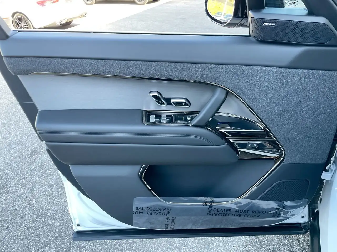 Land Rover Range Rover Sport - Image 21