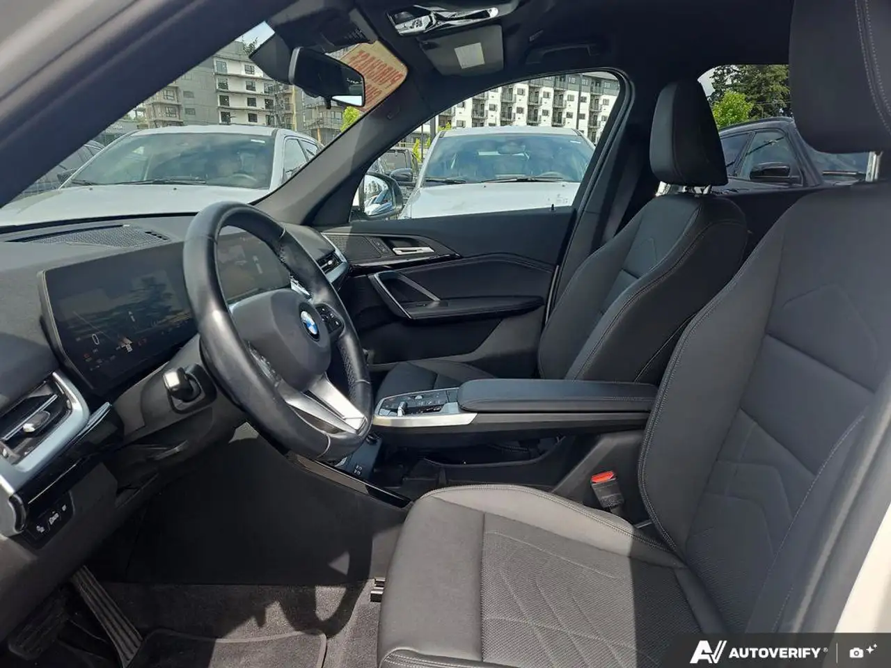 BMW X1 - Image 13