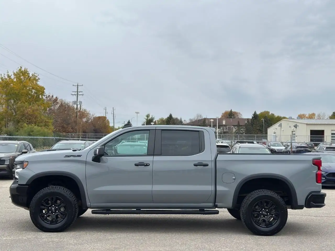 Chevrolet Silverado 1500 - Image 4