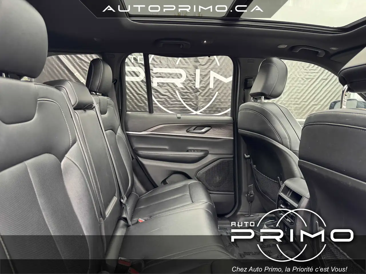 Jeep Grand Cherokee - Image 23