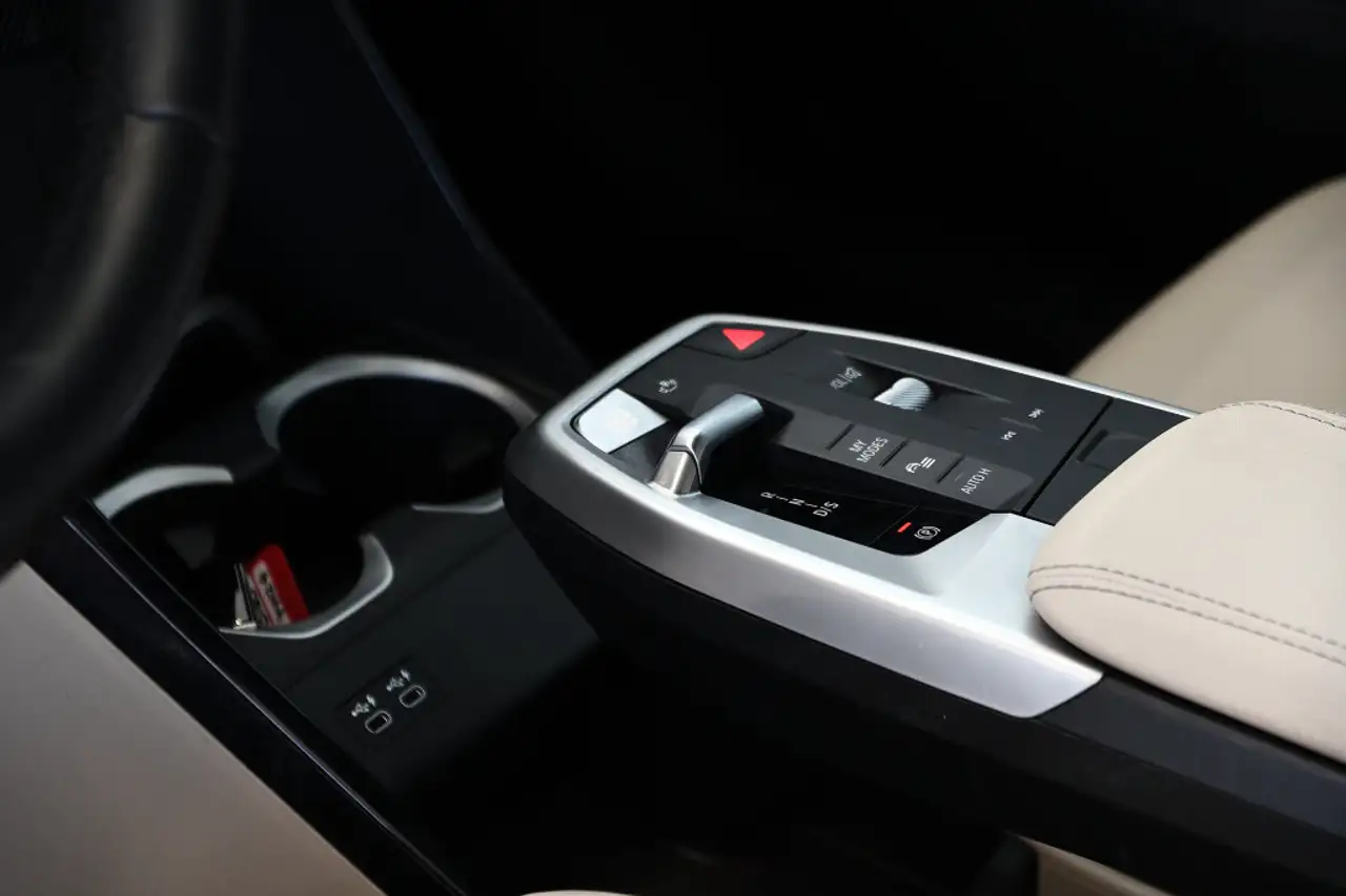 BMW X1 - Image 9