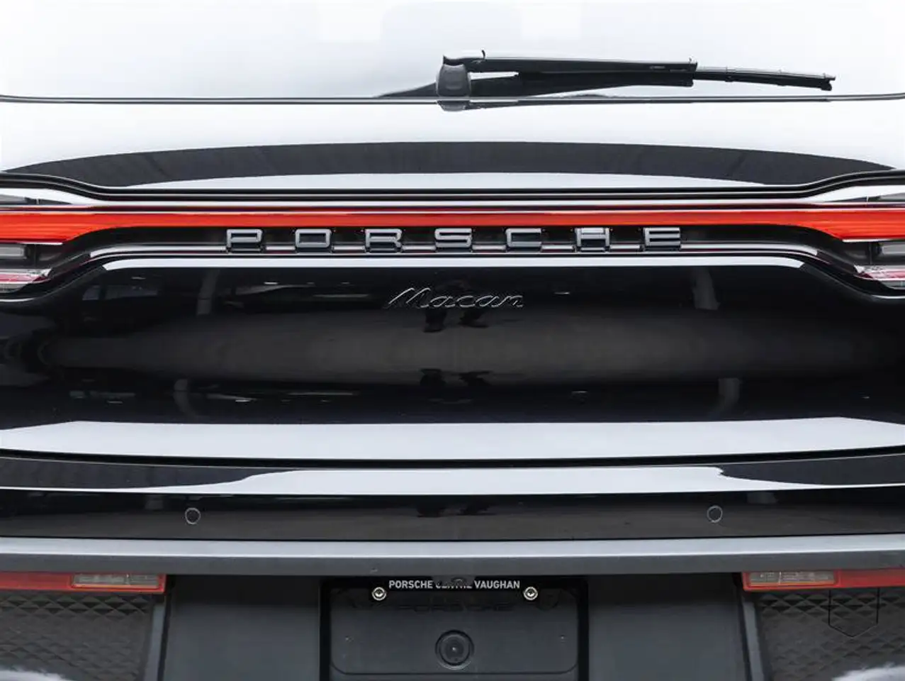 Porsche Macan - Image 10