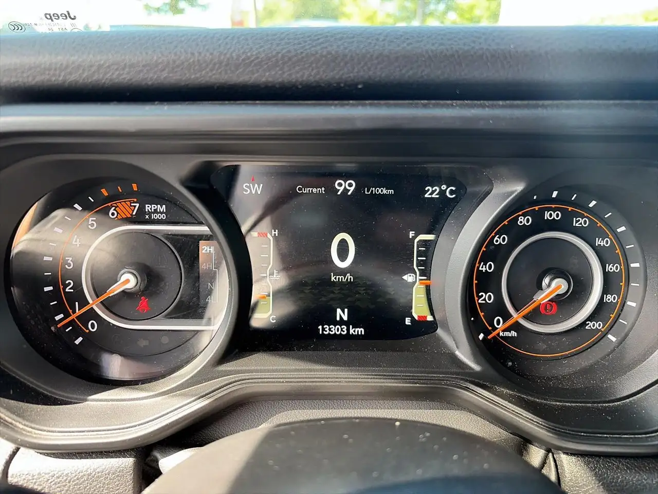 Jeep Wrangler - Image 8