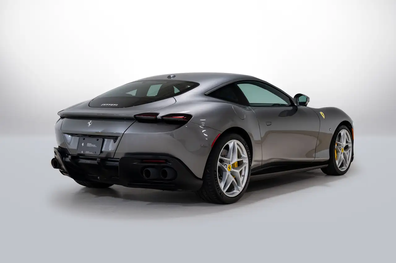 Ferrari Roma - Image 5