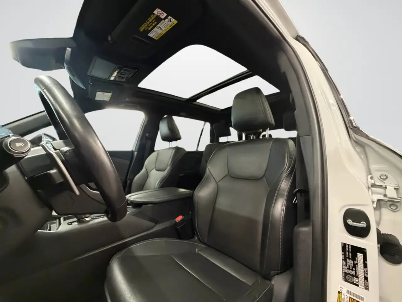 Lexus TX 350 - Image 10