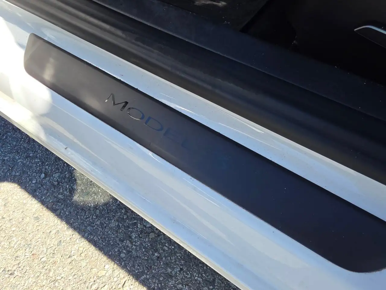 Tesla Model 3 - Image 26
