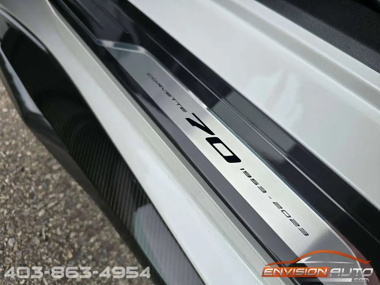 Chevrolet Corvette - Image 27