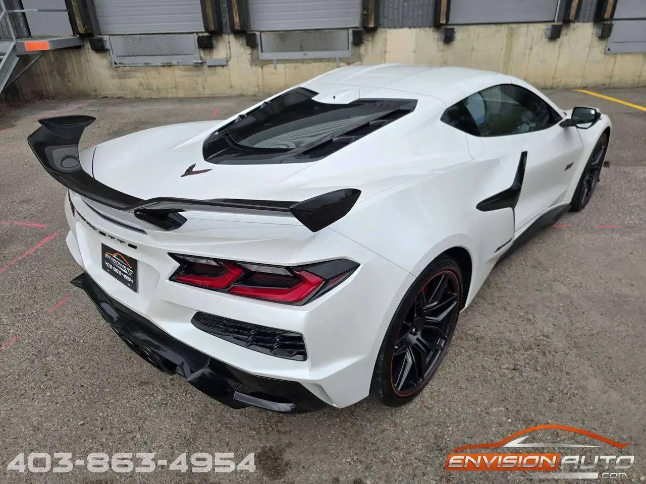 Chevrolet Corvette - Image 16