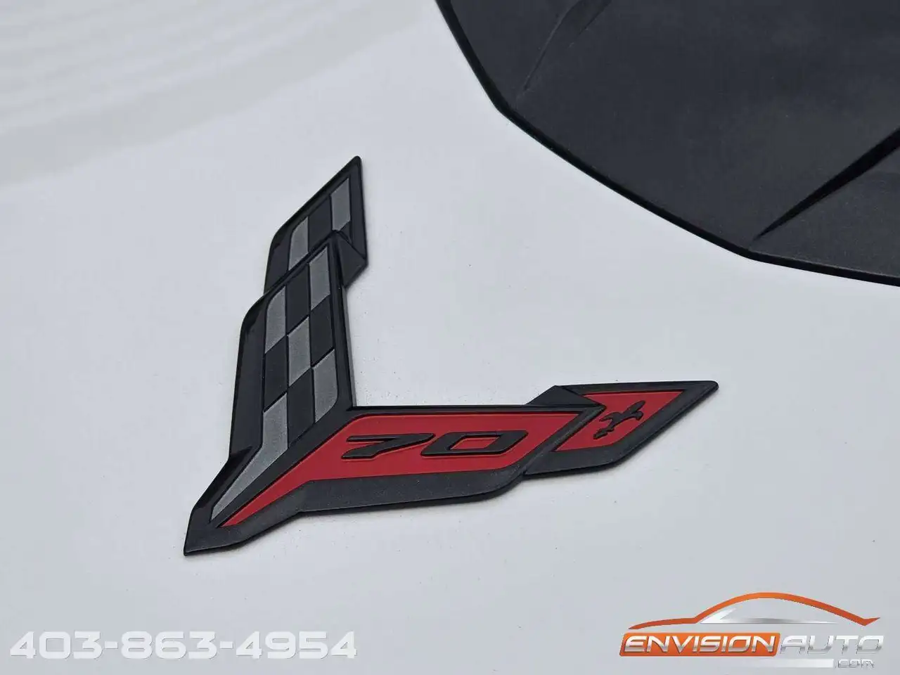 Chevrolet Corvette - Image 13