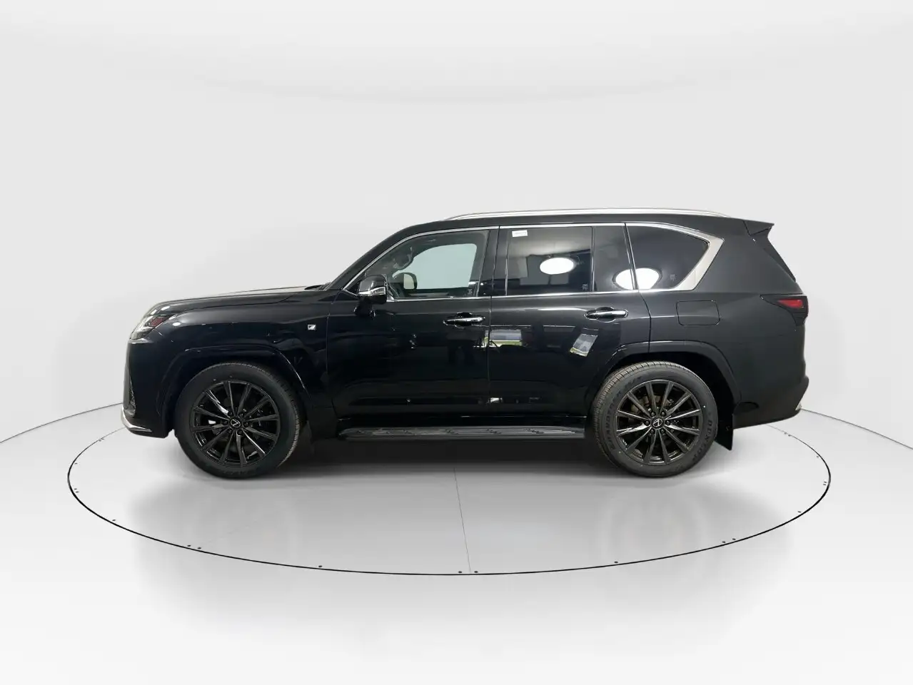 Lexus LX - Image 4