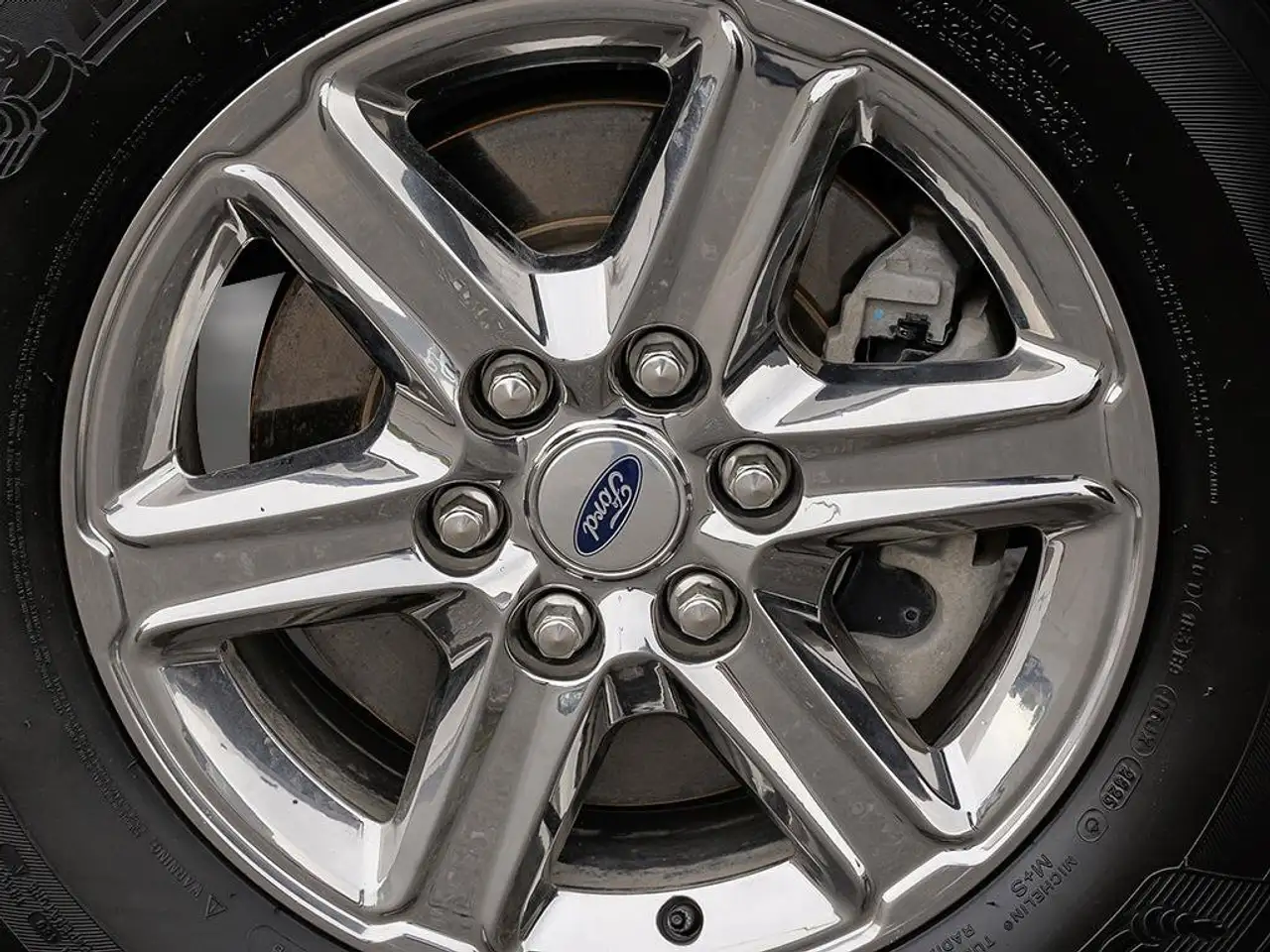 Ford F-150 - Image 6
