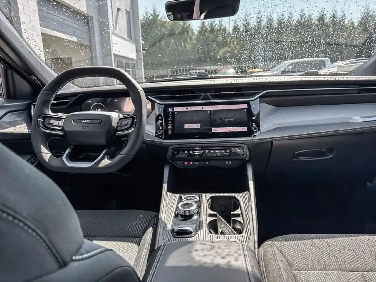 Jeep Cherokee - Image 23